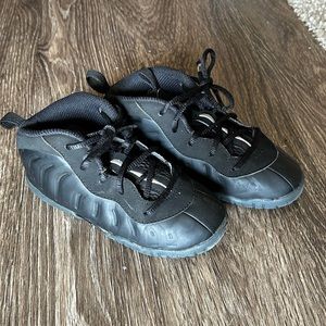 All Black foamposites